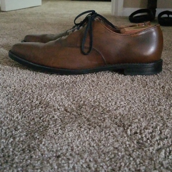 Allen Edmonds CARLYLE PLAIN-TOE OXFORD - Picture 2 of 6
